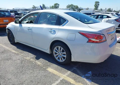 2015 Nissan Altima 2.5 S from USA, damaged, VIN 1N4AL3AP4FN308895